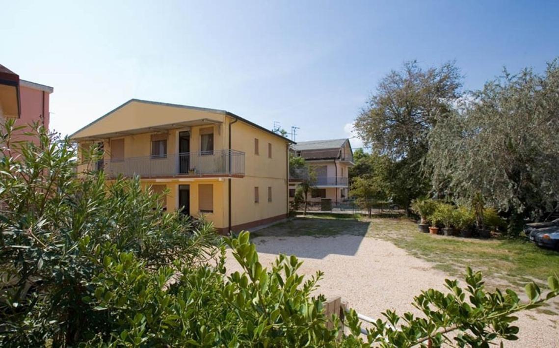 Apartments In Rosolina Mare 25119 外观 照片